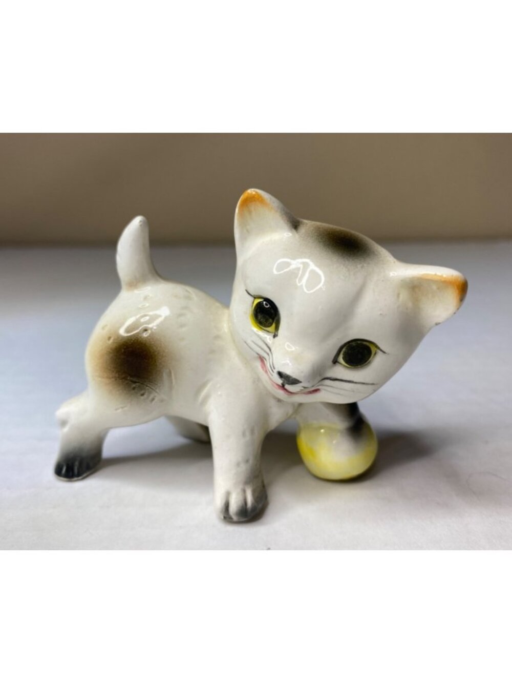 Vintage Ceramic Kitten Playing With Yellow Ball Figurine  Cute Cat Collectible 3